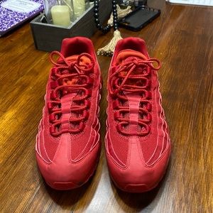 Nike Air 95 Triple Red. Mens size 11.5